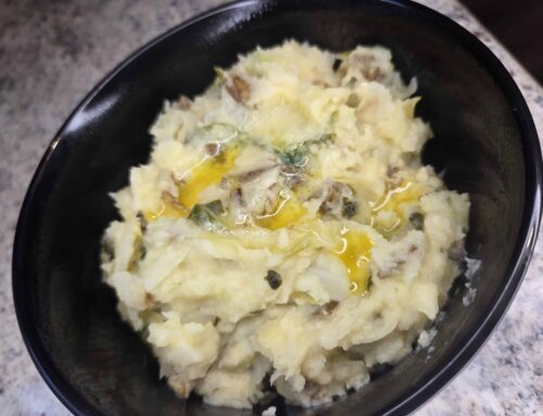 Celebre el Día de San Patricio con Puré de Papas Colcannon
